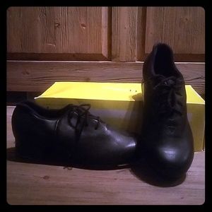 BLOCH 388 Lace Up Tap Shoes New